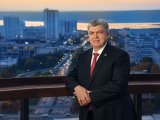 Наиль Магдеев поздравляет челнинцев с Первомаем