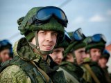 Челнинцам разъясняют о преимуществах и гарантиях военной службы по контракту