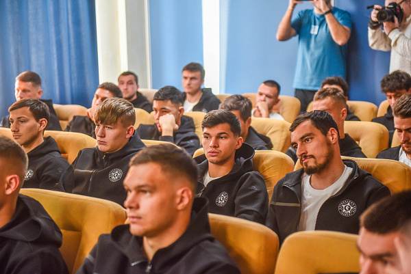 Наиль Магдеев обозначил ФК «КАМАЗ» цели на предстоящие матчи