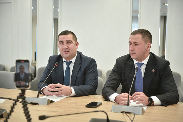 В Челнах будет введено три вида проездных билетов на общественном транспорте