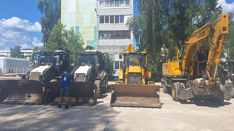 «Лето в Татарстане»: в Набережных Челнах организовали праздник для дорожных строителей