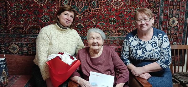 Ветеран Великой Отечественной войны отмечает 95-летний юбилей