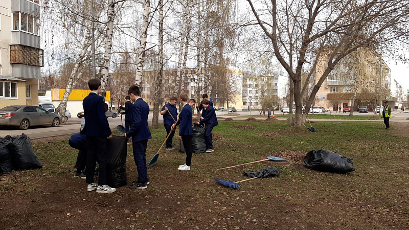 Челнинцы принимают активное участие в благоустройстве территорий города