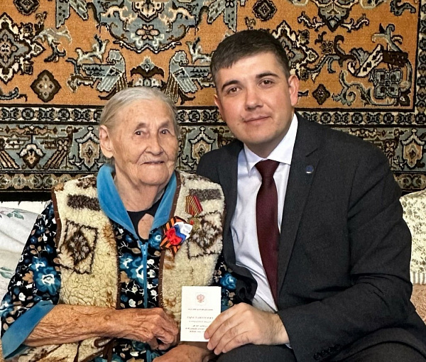 Ветеранам Челнов вручили медали в честь 80 годовщины Победы