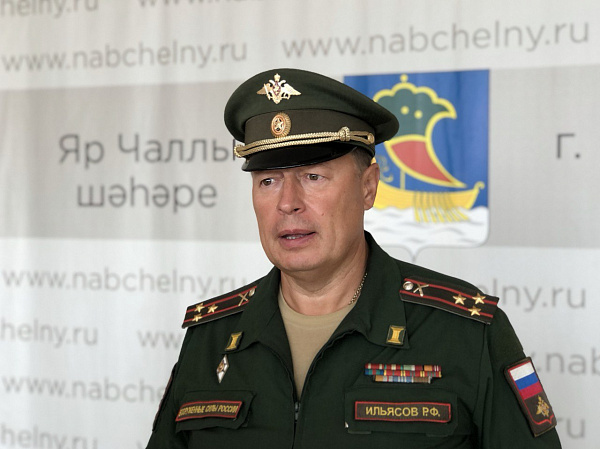 Челнинцев приглашают вступить в боевой армейский резерв страны