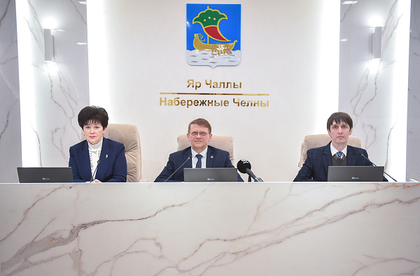 Пятая четверть: более 2 500 челнинских подростков трудоустроят летом