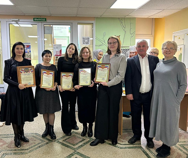 В Детской стоматологической поликлинике №1 открылась выставка