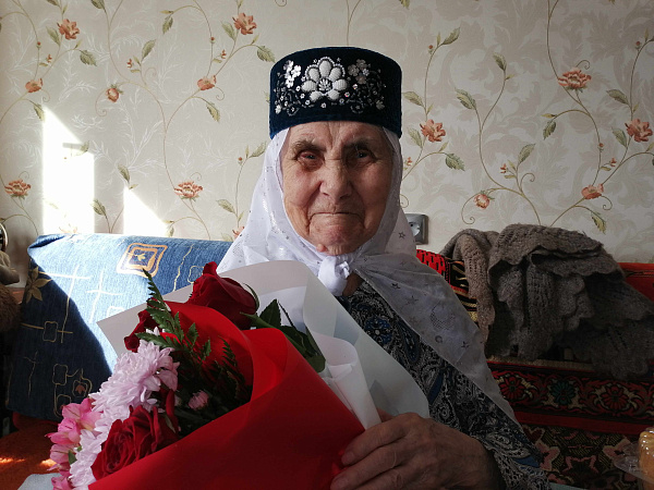 Бөек Ватан сугышы ветераны 100 яшьлек юбилеен билгеләп үтә