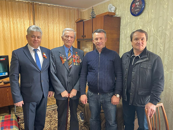 Депутатлар Бөек Ватан сугышы ветераннары белән очраштылар