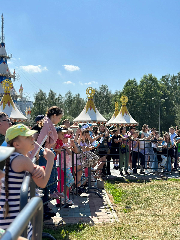 Первый фестиваль воздушных змеев в Набережных Челнах