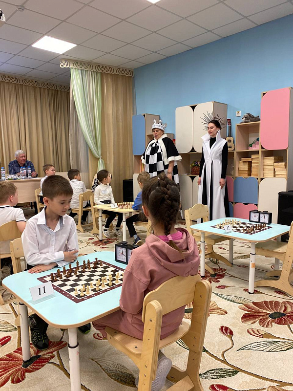 Время побеждать. Битва эрудитов в шахматном королевстве