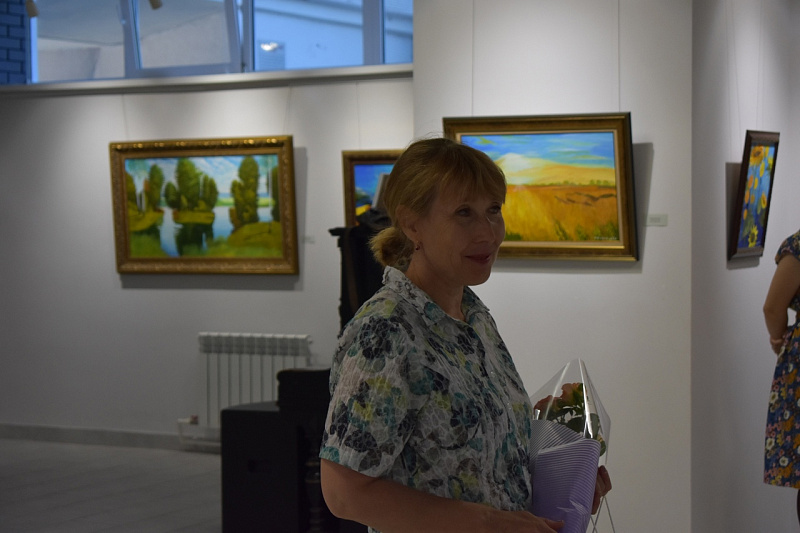 В картинной галерее открылась выставка челнинского художника Рената Мусина