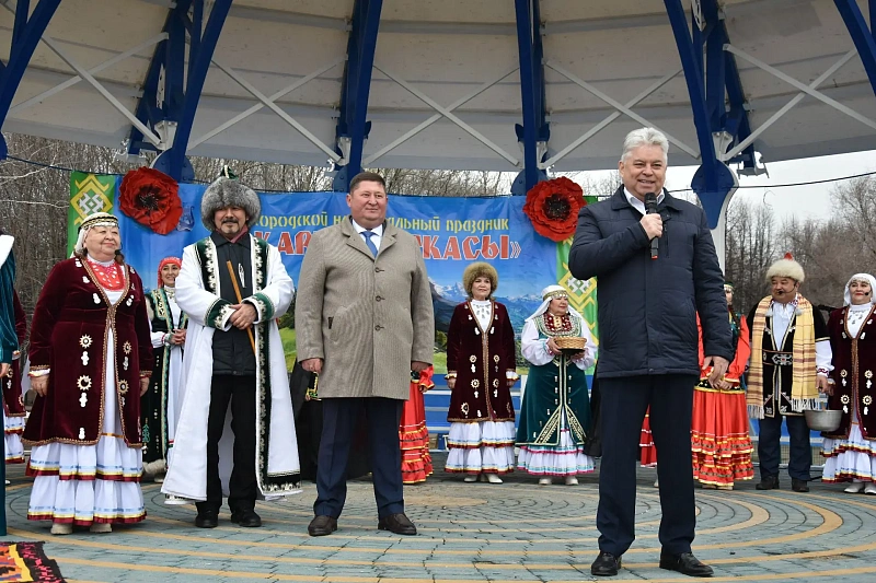 «Карга боткасы»: праздник объединил горожан в парке Победы