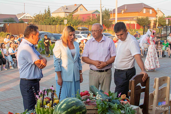 Суар поселогында карбыз бәйрәме оештырылды